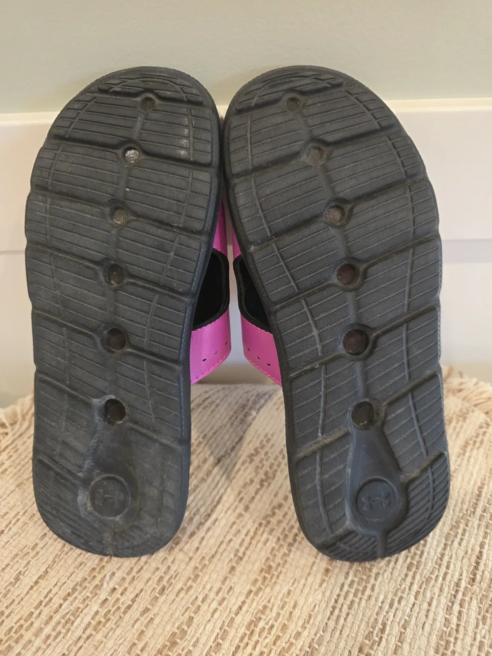 Under Armour Pink and Black Slide Velcro Sandals Girls Size 4Y
